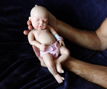 12" Full Silicone Baby Doll, Therapy Doll, Body Reborn Preemie, 2.6lbs Platinum Silicone Dolls Realistic Real Lifelike Weighted Babies Ecoflex Bathtub Kids